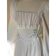 فستان فينتج أبيض كم راقي وناعم