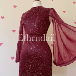 فستان رائع وأنيق قصير مع أكمام مميزة 