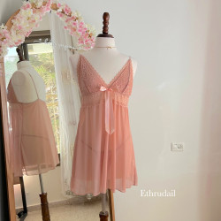 طقم لانجري بصلي فستان مع بانتي شيفون ودانتيل 